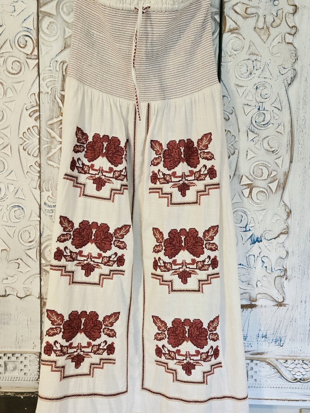M.A.B.E Carmi Embroidered Sundress No Flaws. Fits Medium. Excellent Condition